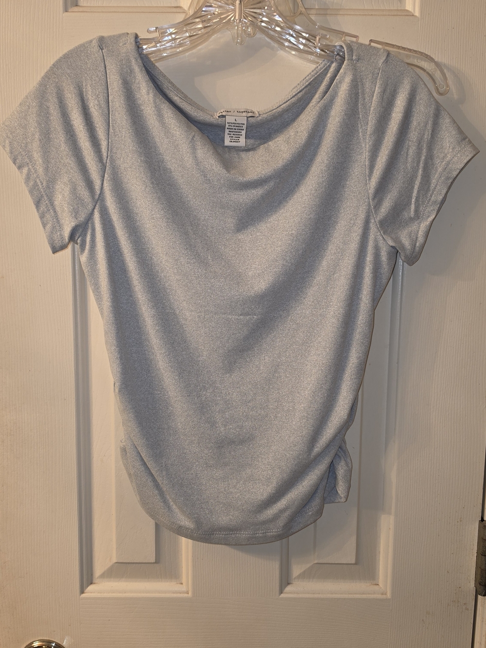 Women’s Short-Sleeve Top in Light Grey